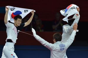 كوريا الجنوبية تحرز ذهبية المبارزة لفرق سلاح السيف في لندن