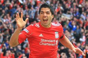 سواريز يوقع عقداً 'طويل الأمد' مع ليفربول