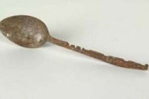 هولندية تهرب من السجن عبر نفق حفرته بملعقة