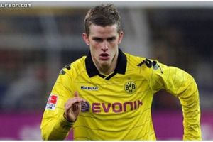بيندر يغيب عن صفوف دورتموند في بداية الموسم