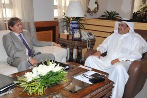 وزير 'البلديات' يستقبل القنصل الفرنسي