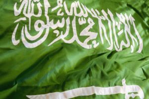 السعودية تطلب من جميع السعوديين مغادرة لبنان 