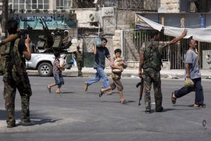 استمرار العنف في سوريا غداة تعليق عضويتها في منظمة التعاون الاسلامي