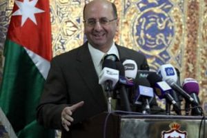 الأردن تستدعي سفير سوريا بعد سقوط قذائف فيها