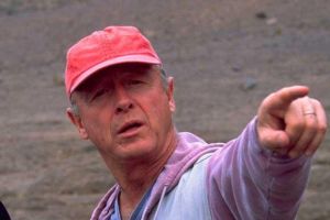 انتحار المخرج السينمائي توني سكوت بالقفز من فوق جسر