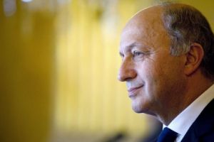 باريس تريد الضغط على موسكو لتضييق الخناق ماليا على النظام السوري 