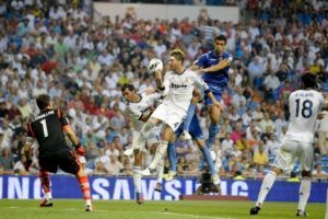 ليفانتي يتعادل مع أتلتيكو مدريد في بداية مشوارهما بالدوري الأسباني 