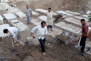 المرصد: مقتل 140 شخصا في أنحاء متفرقة بسورية 