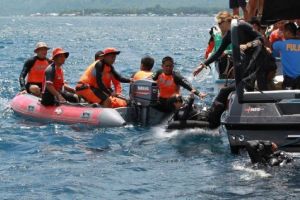 العثور علي جثة وزير الداخلية الفلبيني بعد 3 أيام من تحطم طائرته