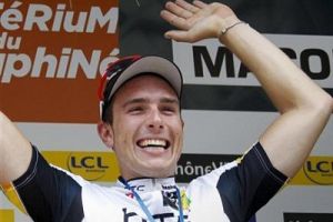 ديجنكولب يحقق انتصاره الثاني في مراحل سباق اسبانيا للدراجات 