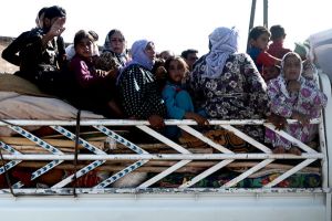 نائب سوري سابق منشق يلجأ وعائلته إلى الأردن 