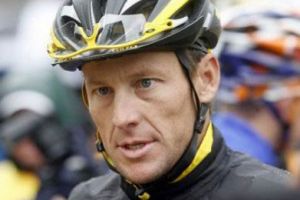 الوكالة الأمريكية لمكافحة المنشطات تجرد الدراج آرمسترونج من ألقابه وتوقفه مدى الحياة