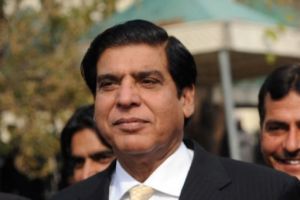 المحكمة العليا تمهل رئيس وزراء باكستان اسابيع لاعلان موقفه من قضية زرداري