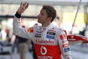 باتون يحرز مركز الانطلاق الأول لسباق جائزة بلجيكا الكبرى