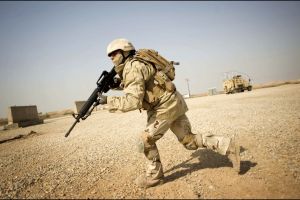 انخفاض حصيلة القتلى الشهرية في العراق في أغسطس آب إلى النصف