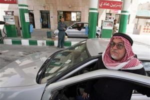 الحركة الاسلامية والنقابات المهنية في الاردن تنتقد قرار الحكومة رفع اسعار بعض انواع الوقود