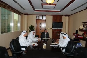 وزير الصناعة والتجارة يلتقي رئيس ونائب رئيس مجلس إدارة شركة المواشي 