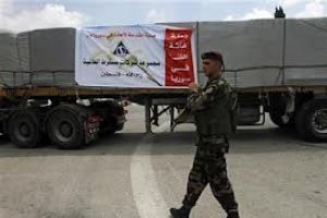 الفلسطينيون في الضفة الغربية يرسلون مساعدات غذائية الى سوريا