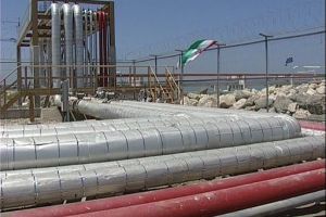 إيران تقول إن صادراتها النفطية لم تتأثر بالعقوبات 