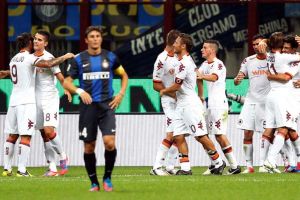 روما يحسم القمة أمام إنتر في الدوري الإيطالي