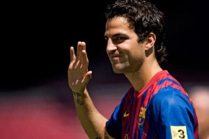 فابريغاس غير راض عن دوره في برشلونة