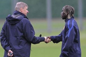 فينغر يؤنب مواطنه سانيا بعد انتقاده الارسنال