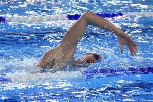 الفرنسي ليفيرت يعتزل السباحة ويعود للدراسة 