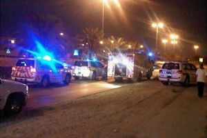 إصابة شخص بانقلاب سيارة بدوار14بمدينة حمد ... شاهد الصور