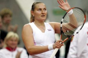 الروسية بتروفا تتقدم في بطولة سول للتنس