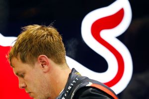 جائزة سنغافورة الكبرى: فيتل الاسرع في جولتي التجارب الحرة