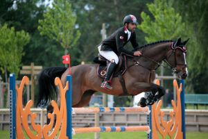 الفارس حسن بن راشد يحقق المركز الثاني في بطولة لوكسمبورغ للقفز