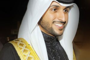 ناصر بن حمد يتفقد سير العمل في اللجنة الاولمبية البحرينية