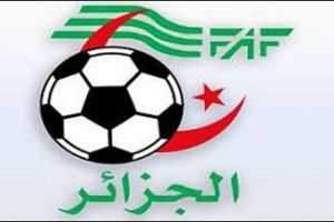 ايقاف بن عطية لاعب اتحاد بلعباس الجزائري خمس مباريات 