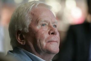 وفاة نجم كرة القدم الألمانية السابق هيلموت هالر