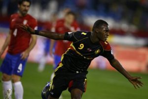 بلجيكا تذل صربيا في عقر داره وتفض شراكة الصدارة معها