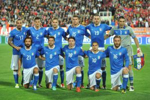 الازوري يبحث عن زعامة مجموعته بتصفيات المونديال عبر الفوز على الدنمارك