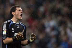 كاسياس.. من متعة الوحدة إلى الكابوس الفرنسي