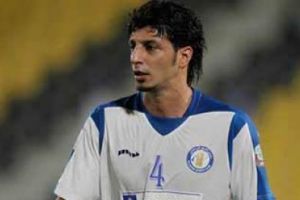 الخور القطري يعيد قيد العراقي الدولي سلام شاكر