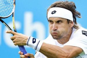 فيرر وسيمون الى نصف نهائي دورة باريس بيرسي