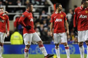 مانشستر يونايتد يجتاز ارسنال ويتصدر الدوري الإنجليزي مؤقتا