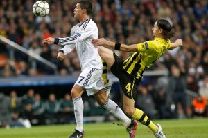 أوزيل يمنح ريال مدريد تعادلا مثيرا مع دورتموند بدوري الأبطال