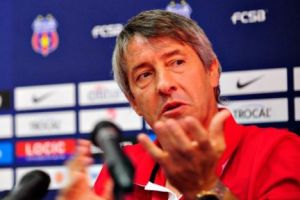 بيرجودي يتولى تدريب بيسكارا الإيطالي خلفا لستروبا