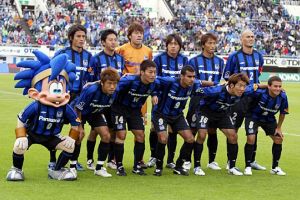 هبوط جامبا اوساكا بطل آسيا السابق لدوري الدرجة الثانية في اليابان