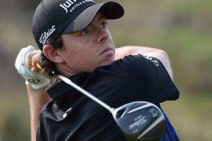 مكيلروي يحتفظ بصدارة التصنيف العالمي للاعبي الجولف