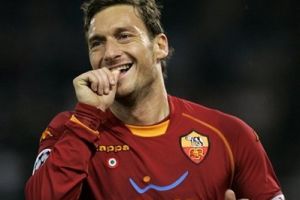 ثنائية توتي تقود روما لمواصلة الانتصارات وأتالانتا يتخلص من دوامة الهزائم بالدوري الإيطالي