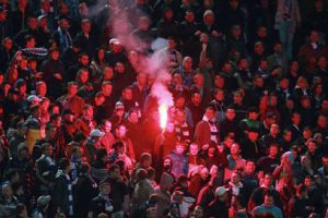 مشجعو زينيت يرفضون تعاقد الفريق مع اللاعبين السود والمثليين