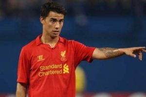 تغريم سوسو لاعب ليفربول بسبب تعليق على تويتر