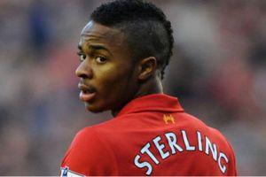 رحيم ستيرلنج يرتبط مع ليفربول بعقد طويل الأمد