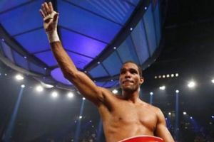 الملاكم الكوبي هيرنانديز يدافع عن لقبه العالمي بهوية ألمانية بعد حصوله على المواطنة