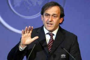 مؤتمر دبي الدولي: بلاتيني يجدد دعوته لاقامة مونديال قطر 2022 في الشتاء